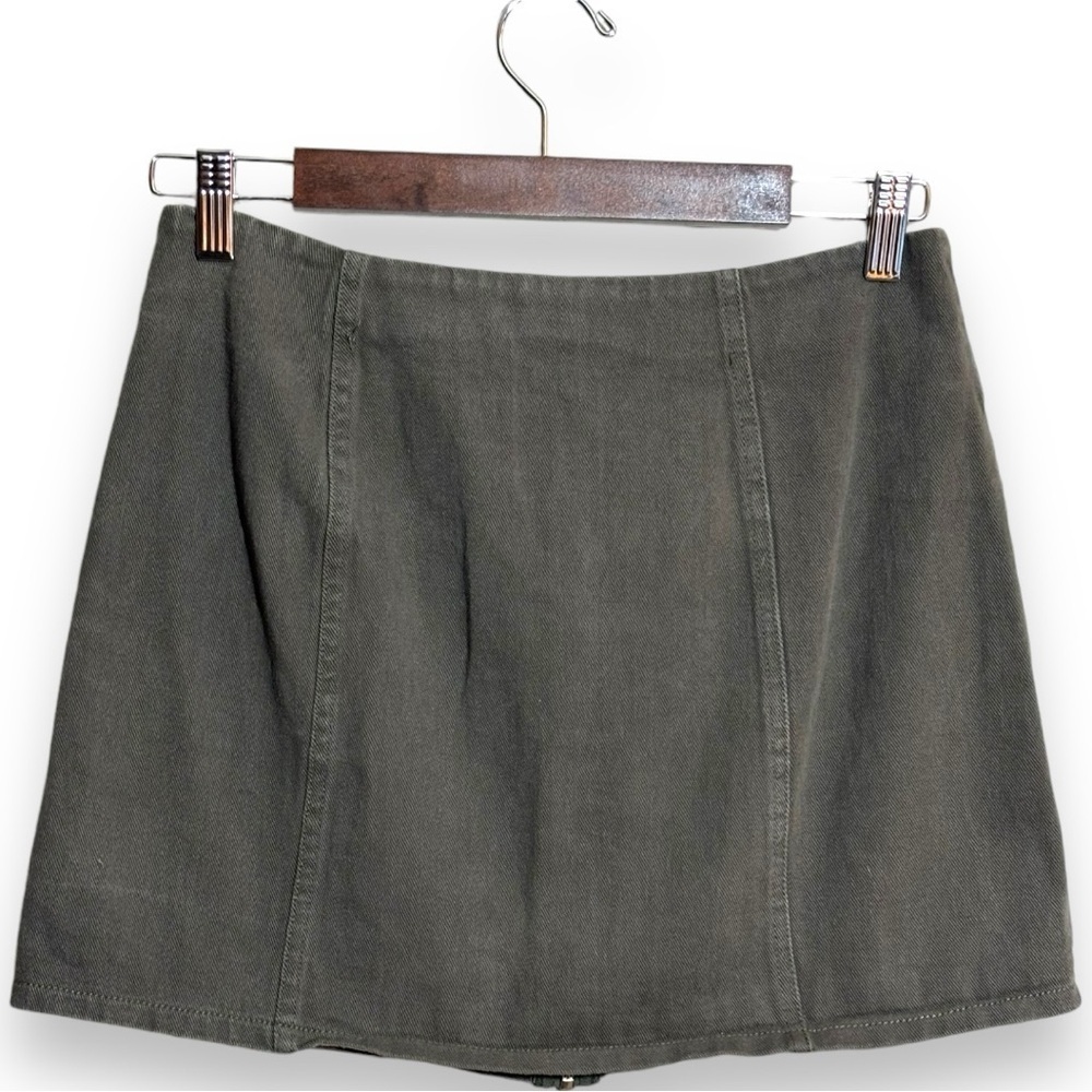 Chloe & Katie Casual Lg Gray/Green Front Silver Ring Zip High Waist Mini Skirt - Picture 12 of 16